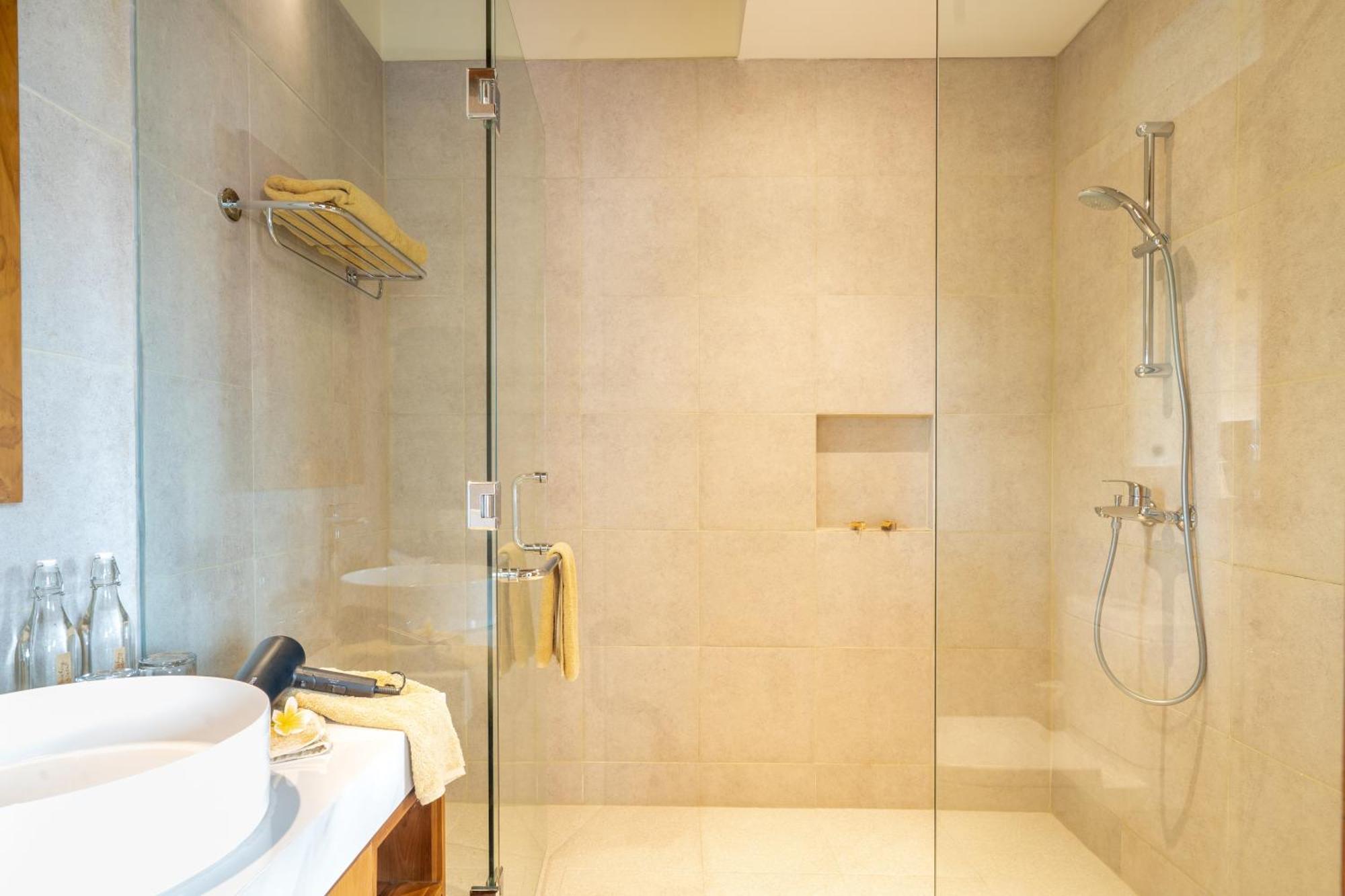 The Vinaya Boutique Hotel Убуд Екстериор снимка